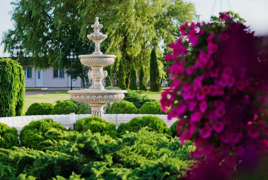 Royal Park Hotel & Spa Großmöllen Exterior foto